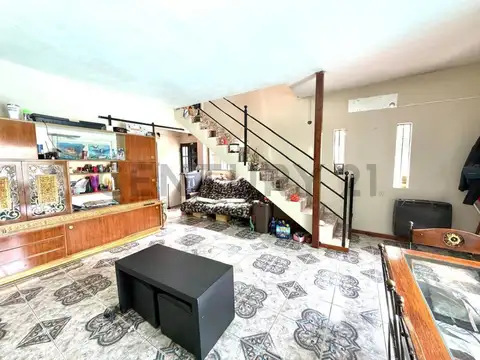 Casa en Alquiler en Villa Gobernador Udaondo, $ 1.500.000