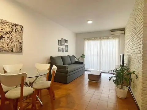 3 amb, balcón, refaccionado, Palermo Hollywood.