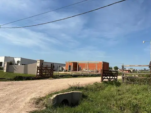 Terreno en Venta en Zarate, USD 12.000