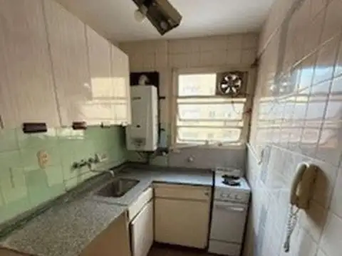 Departamento Monoambiente con balcón en venta en Almagro