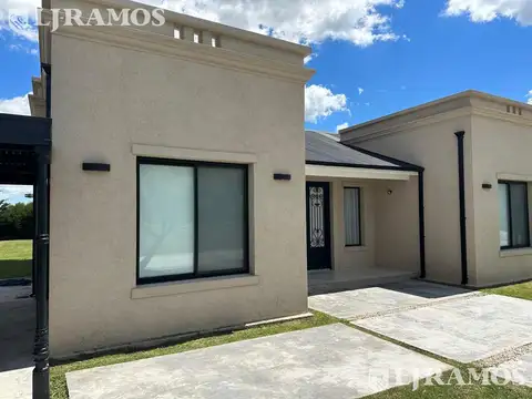 Casa en Venta al Noreste