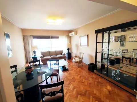 Alquiler departamento 3 ambientes con cochera y 3 baños en Recoleta