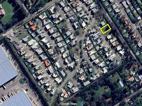 Av Alvear 100, Piso 0