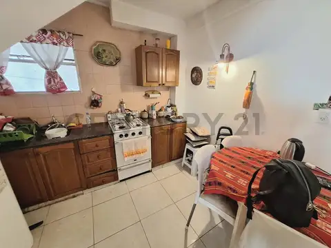 Casa en PH de 3 ambientes en zona San Carlos