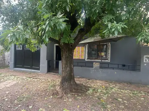 Gabino Ezeiza 1300