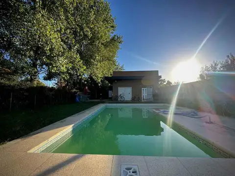 VENTA CASA 5AMB BRANDSEN