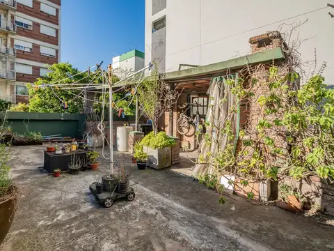 Venta - PH - 4 Ambientes - Balcon - Terraza - Quincho - Sin Expensas - Permuta - Apto Credito