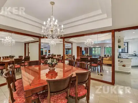 Departamento 5 ambientes con 3 baños