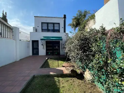 Casa en Venta en Castelar, USD 159.000