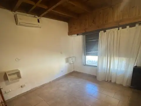 EXCELENTE CHALET EN VENTA EN LLAVALLOL.