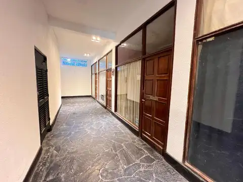 Venta Local Pinamar centro