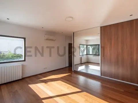 CASA PREMIUM con pileta en Villa Pacheco