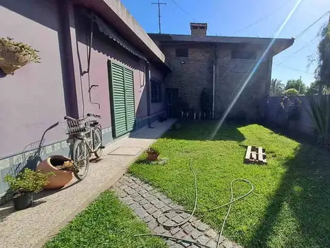 VENTA CASA EN ESQUINA CON GALPON.