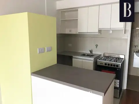 Ovidio Lagos 400, Piso 5°