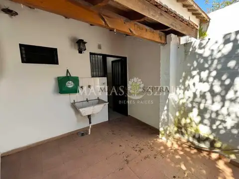 Dúplex a la Venta en Villa Luzuriaga