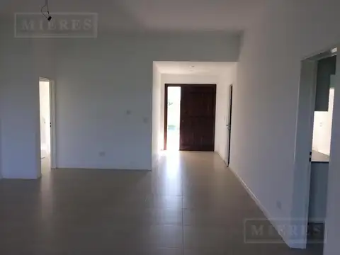 Casa en Alquiler de 3 dormitorios
