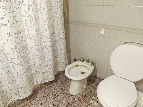Depto Tipo Casa 3 ambientes con 2 baños