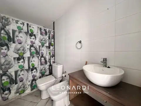 Departamento en Alquiler con 1 cocheras