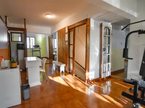 Departamento 5 ambientes con 3 baños
