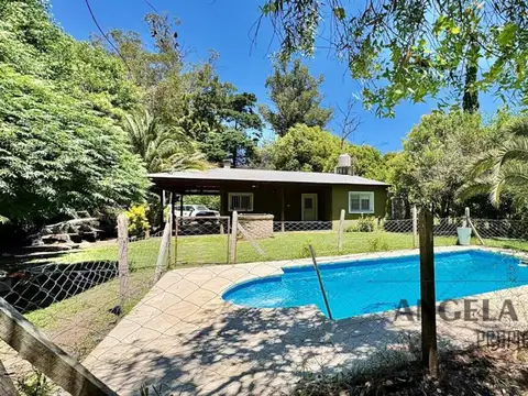 Casa en Venta con 1 cochera