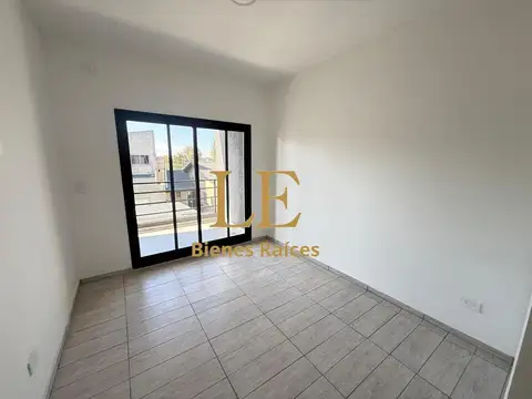 Departamento en Venta con 7 cocheras