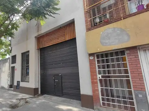 Galpón en Venta en Parque Chacabuco, CABA