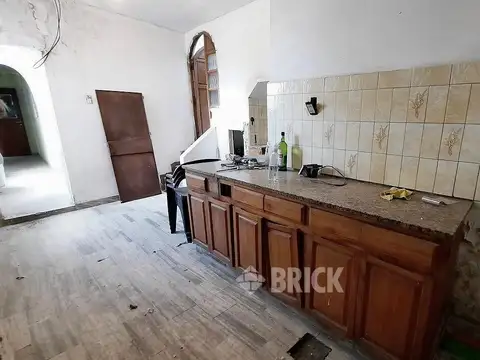 BRASIL, AV. al 1400 Piso 1