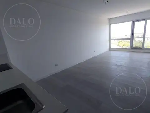 Departamento en Alquiler con 1 cochera