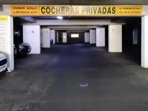 3 COCHERAS EN VENTA AV COLON 836