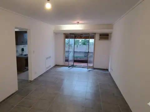 Monoambiente con Patio Propio