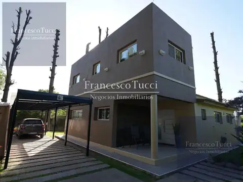 Casa 4 ambientes en venta amueblada Cardenal Del Monte