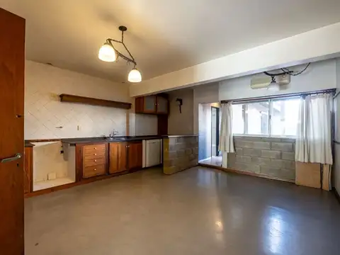 Depto Tipo Casa 4 ambientes con 4 baños