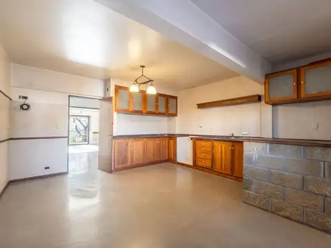 Depto Tipo Casa en Venta al Este
