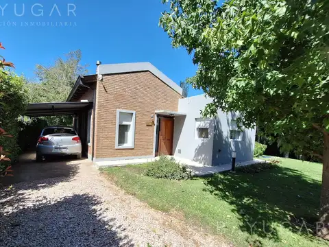 Venta - Casa en Sierra de la Ventana- Barrio Golf / Buenos Aires.