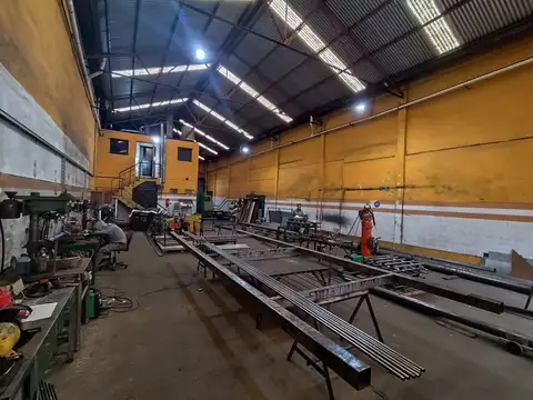 Depósito - 433m2 en Alquiler - Barracas