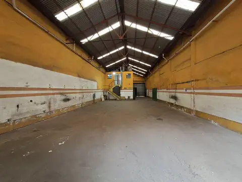 Depósito - 433m2 en Alquiler - Barracas