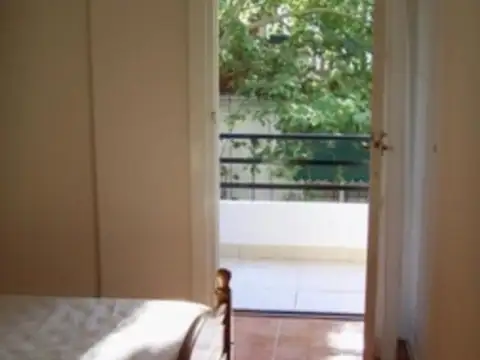 Departamento en Alquiler Temporal en Flores, USD 700