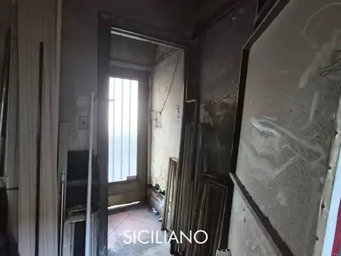 Mariano Acosta 1300