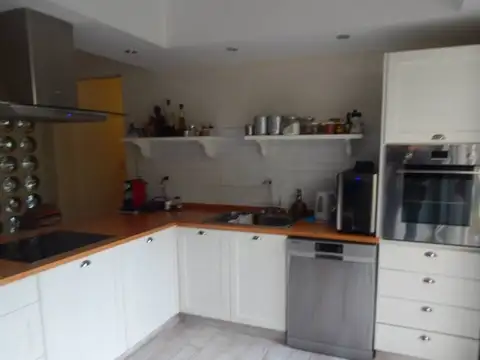 Casa en Venta en Barrio Guemes, USD 290.000