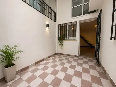Depto Tipo Casa en Venta de 2 ambientes