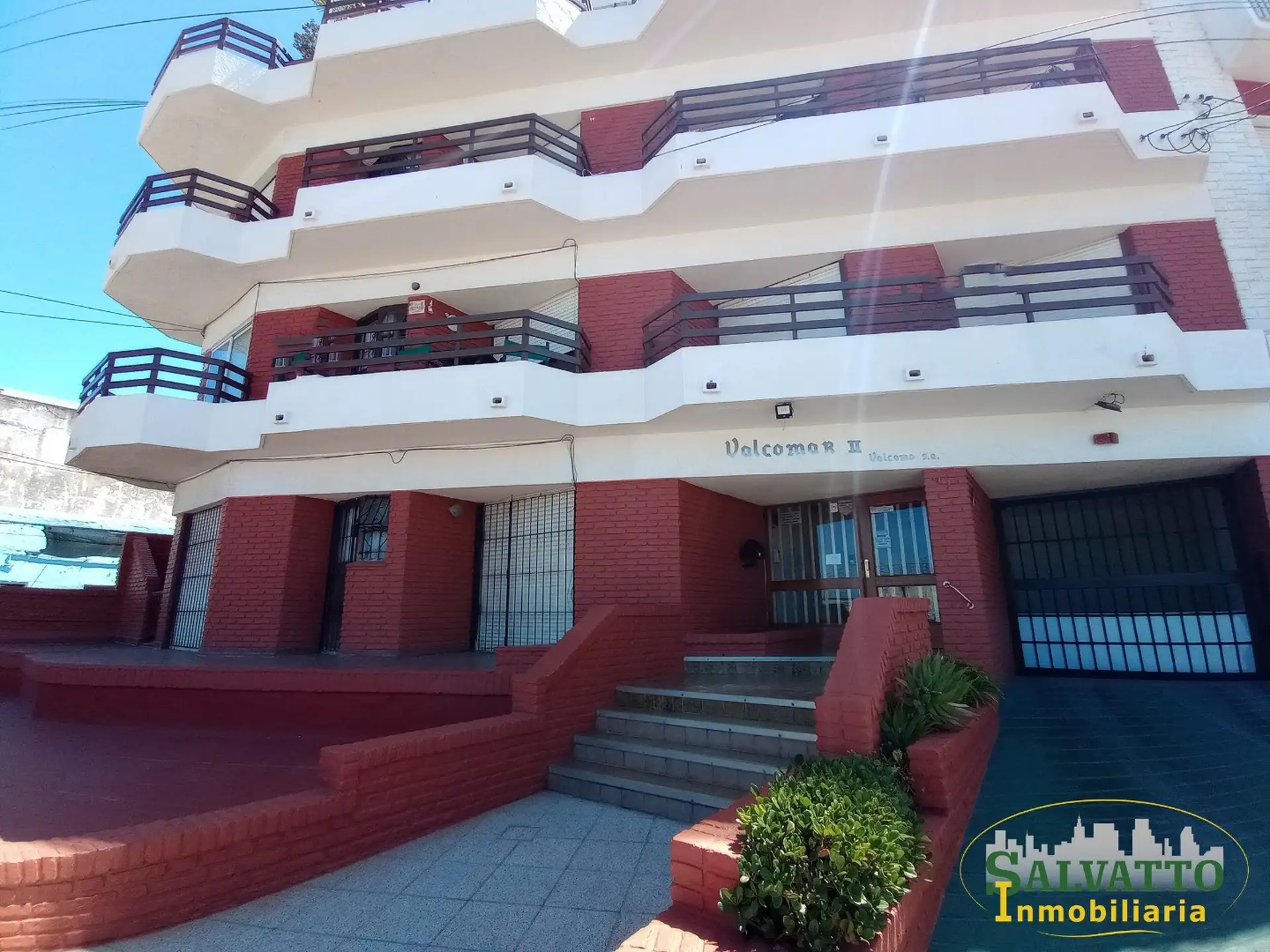 Departamento 2 ambientes con cochera en Punta Mogotes