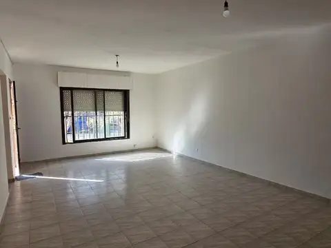 Casa en Alquiler 56 años