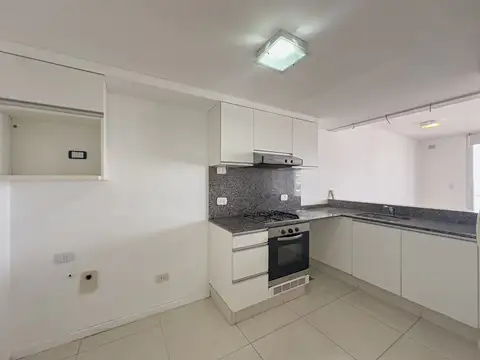 Departamento en Alquiler con 1 cocheras