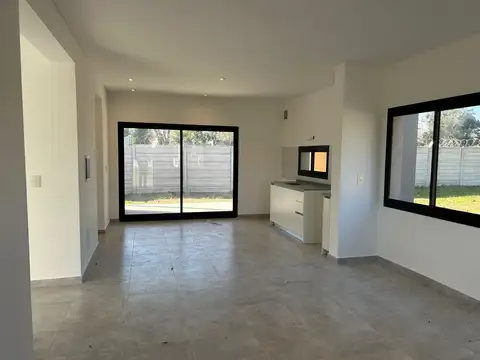 Casa en Venta en Del Viso, USD 95.000
