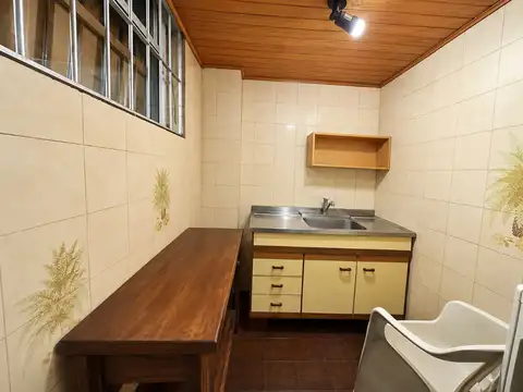 OFICINAS, FLORES 