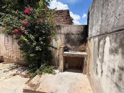 Depto Tipo Casa 6 ambientes con 1 baño