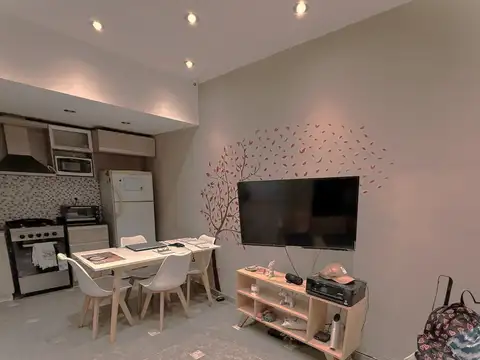 OPORTUNIDAD  HERMOSO PH DE 2 AMBIENTES + PATIO + LAVADERO - REMODELADO - RAMOS CENTRO - APTO CREDITO