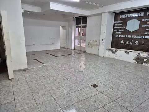 VENTA LOCAL COMERCIAL A LA CALLE - SAN TELMO