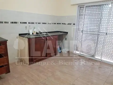 Depto Tipo Casa en Venta de 2 ambientes