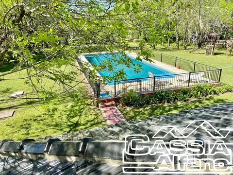 Casa 7 ambientes con 4 baños